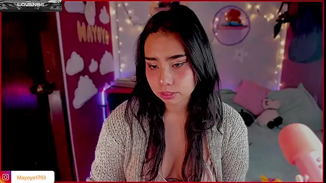 Snapshot of kiki_cavilll chatting on October 8, 3:49 pm kiki cavilll online show from October 8, 3:49 pm