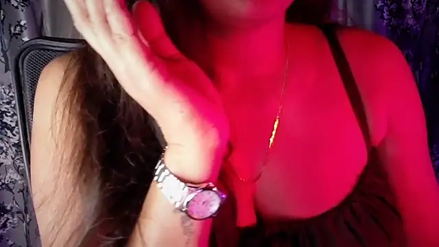 SexyAndHottie online show from April 7, 9:00 am