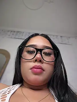 zoe backer online show from July 30, 11:44 am