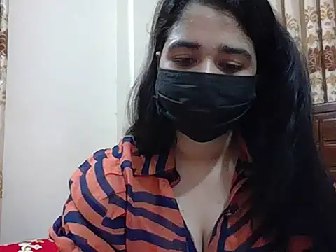A-pusparani online show from June 19, 8:01 pm