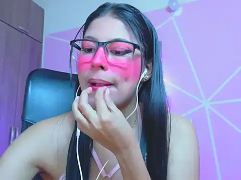  ALLYSON18  online show from April 27, 1:52 pm