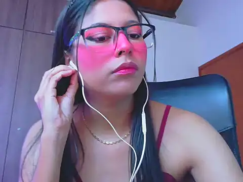  ALLYSON18  online show from June 4, 2:43 pm