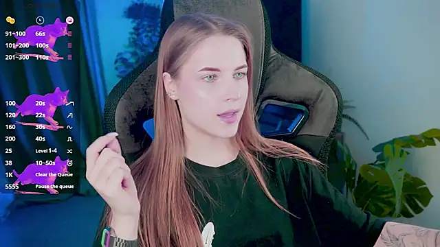 CuteMousee online show from September 14, 8:34 am