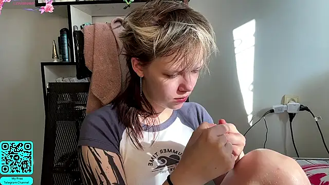 EngelAlman online show from March 6, 7:14 am