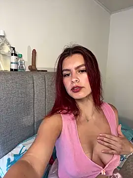 Isa smeraldy online show from June 4, 4:11 pm