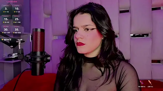 ValerieKay  online show from June 14, 2:24 am