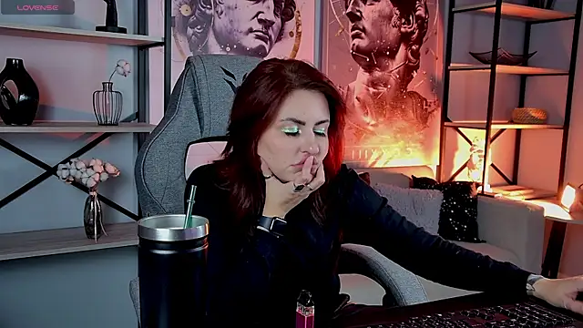 Lana  May online show from September 27, 12:12 pm