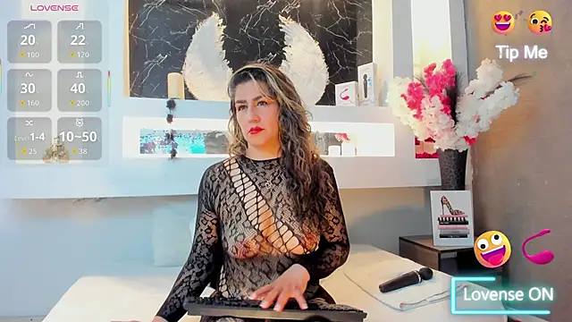 cinthya fx online show from September 12, 12:45 pm