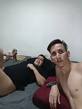 Milfvalesk online show from July 11, 3:06 am