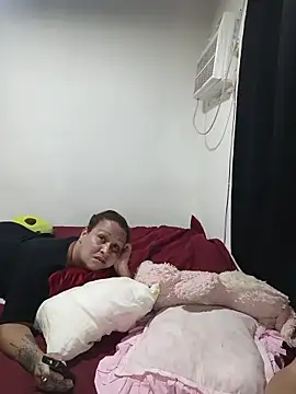 Milfvalesk online show from June 19, 6:55 pm