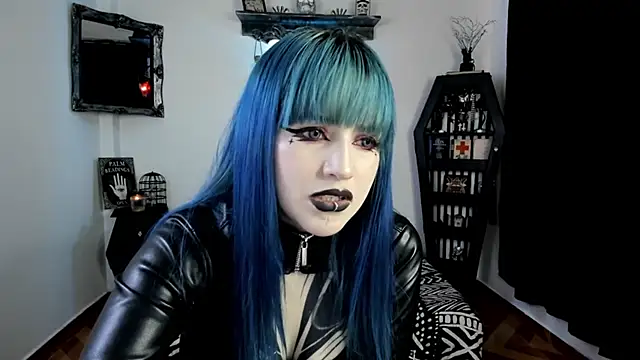 Snapshot of DimmuandDarkness chatting on September 24, 7:18 am DimmuandDarkness online show from September 24, 7:18 am