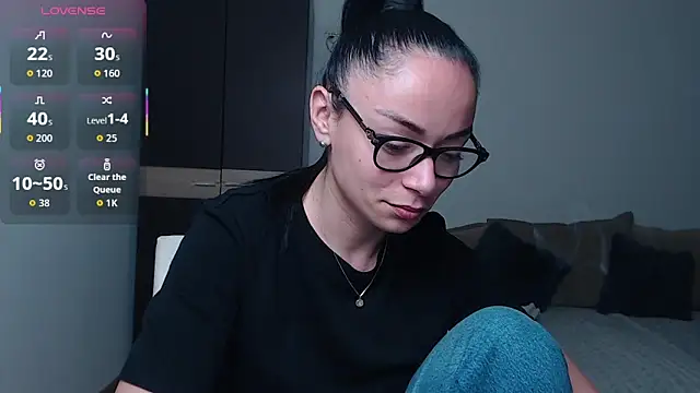 BabySerene online show from May 5, 2:03 am
