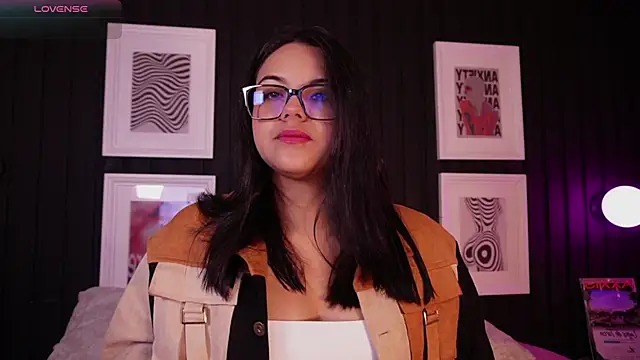 Sophia wilsonn  online show from March 10, 10:41 am