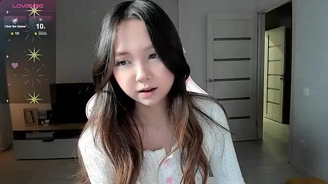 Fluffy Rose online show from February 4, 12:19 pm