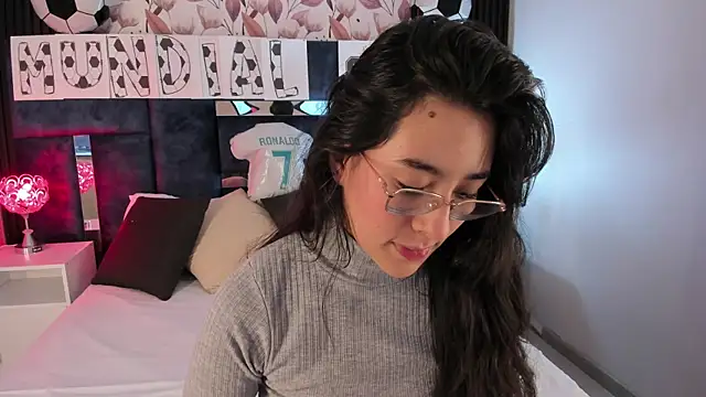 Susa1userma  online show from June 17, 12:28 pm