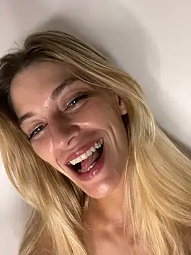 Bellalolahot online show from June 25, 5:12 am