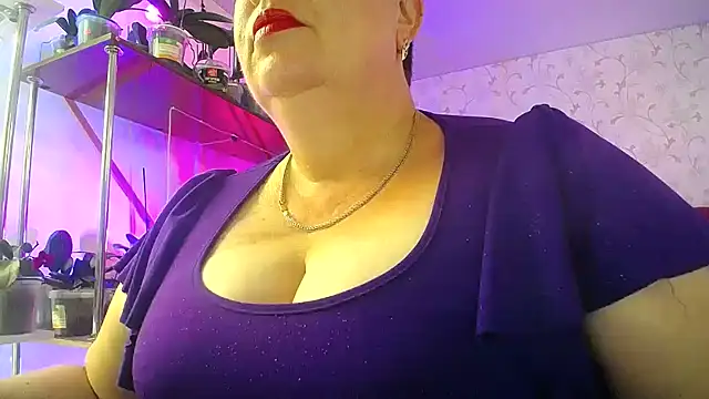  Sweet Woman online show from July 2, 1:17 pm