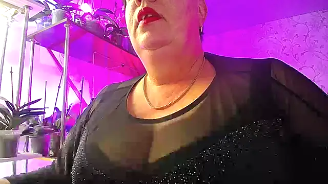  Sweet Woman online show from November 9, 2:02 pm