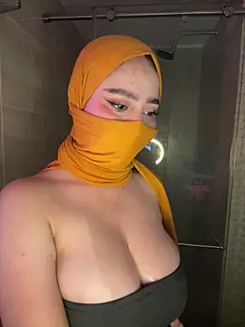 amaal  online show from December 3, 9:17 pm