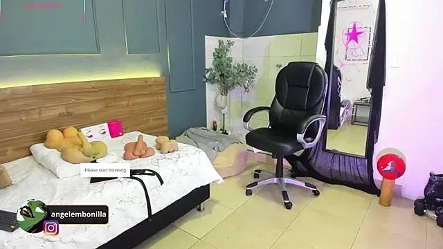 megan morgan01 online show from July 29, 11:54 am