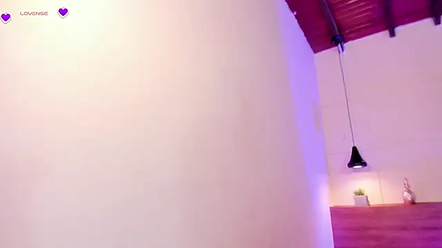 sherylgrey online show from September 11, 10:43 pm