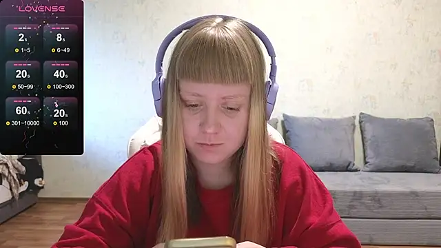 June shy0 online show from May 5, 8:17 am