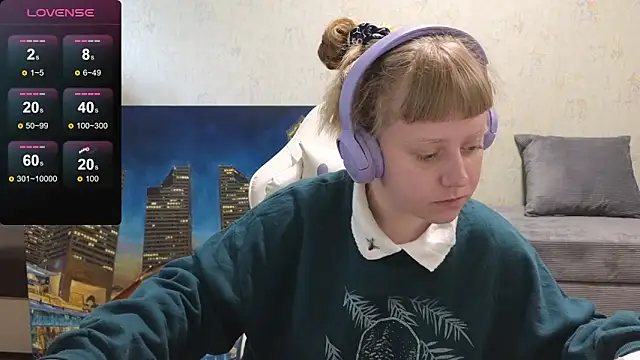 June shy0 online show from May 1, 7:55 am