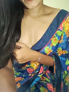 Snapshot of Meenakshi_ chatting on October 29, 3:33 am Meenakshi  online show from October 29, 3:33 am