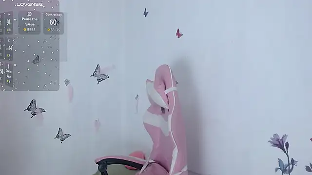 helen kinett online show from October 28, 11:09 pm