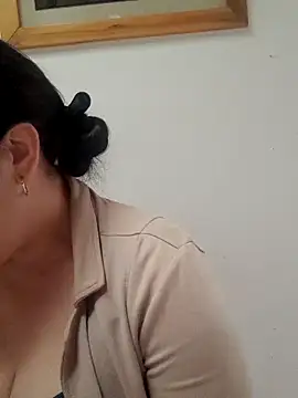 skayhot  online show from December 4, 1:24 pm