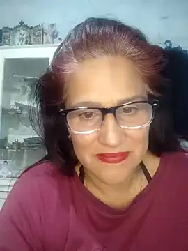 Snapshot of Edged_Hot69 chatting on October 21, 2:26 am Edged Hot69 online show from October 21, 2:26 am
