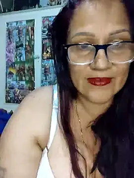 Edged Hot69 online show from January 9, 4:17 am