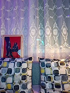 -Soror- online show from November 17, 8:37 am