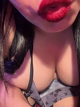 Fadwaa beat online show from May 1, 9:51 pm