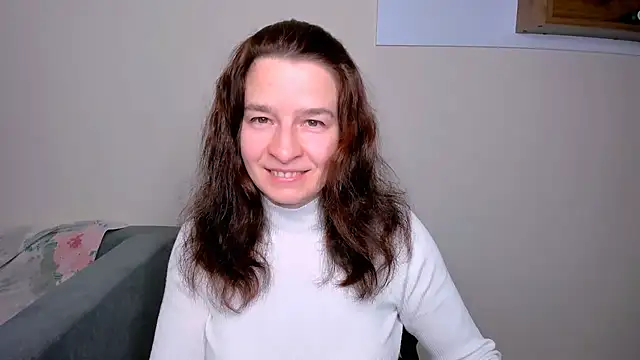   MaryLee   online show from January 14, 5:34 am