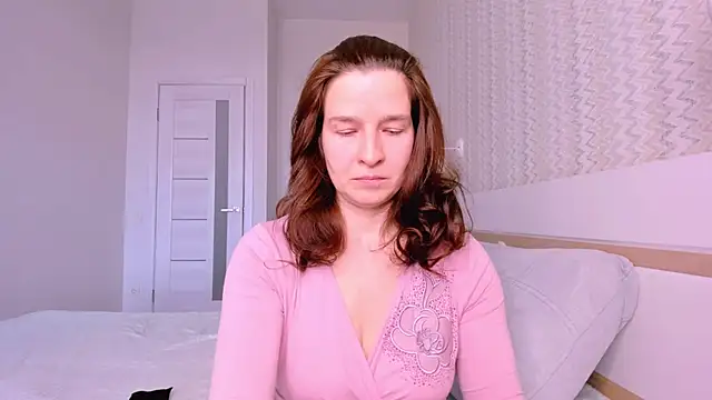   MaryLee   online show from February 27, 12:49 pm