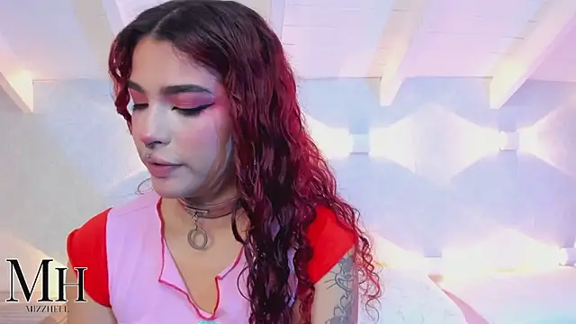 MizzHell online show from November 24, 1:24 pm