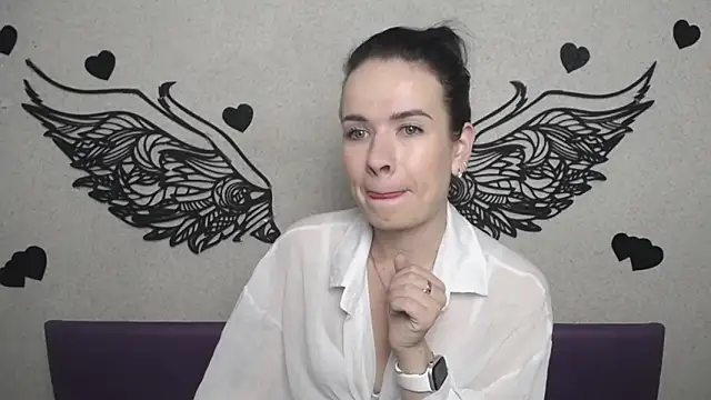 JasmineKouch online show from October 8, 5:28 pm