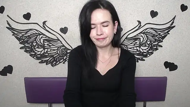 JasmineKouch online show from October 9, 5:50 pm