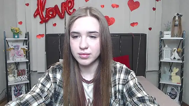 LauraHlot online show from March 20, 7:08 pm
