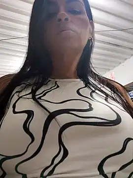 Linda Lars online show from April 30, 1:55 am