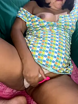 Shadow Girl007 online show from December 4, 5:57 pm