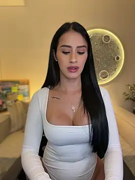 SarahhSmitth1 online show from July 5, 12:39 am