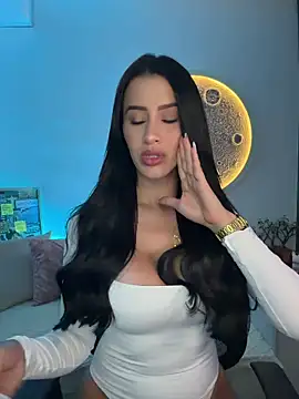 SarahhSmitth1 online show from June 27, 12:34 am