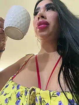 kiim taaylor online show from June 14, 3:56 pm