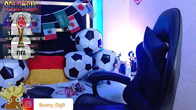Bunny O online show from June 25, 12:10 am