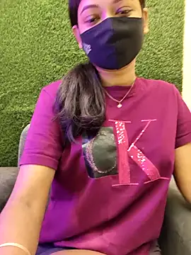 yhona darling online show from May 2, 8:50 am