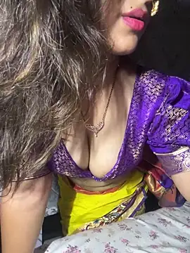 Snapshot of pikaindian chatting on September 16, 7:11 pm pikaindian online show from September 16, 7:11 pm