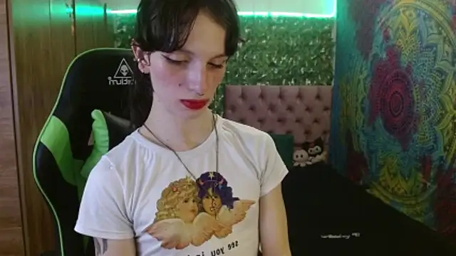 BurningVenus12 online show from May 1, 4:27 am
