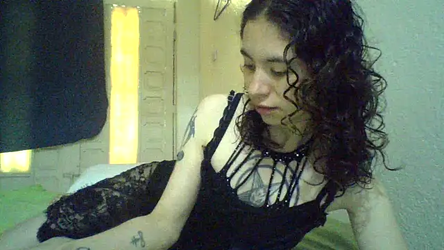 CELEna098rs707 online show from May 4, 10:02 pm